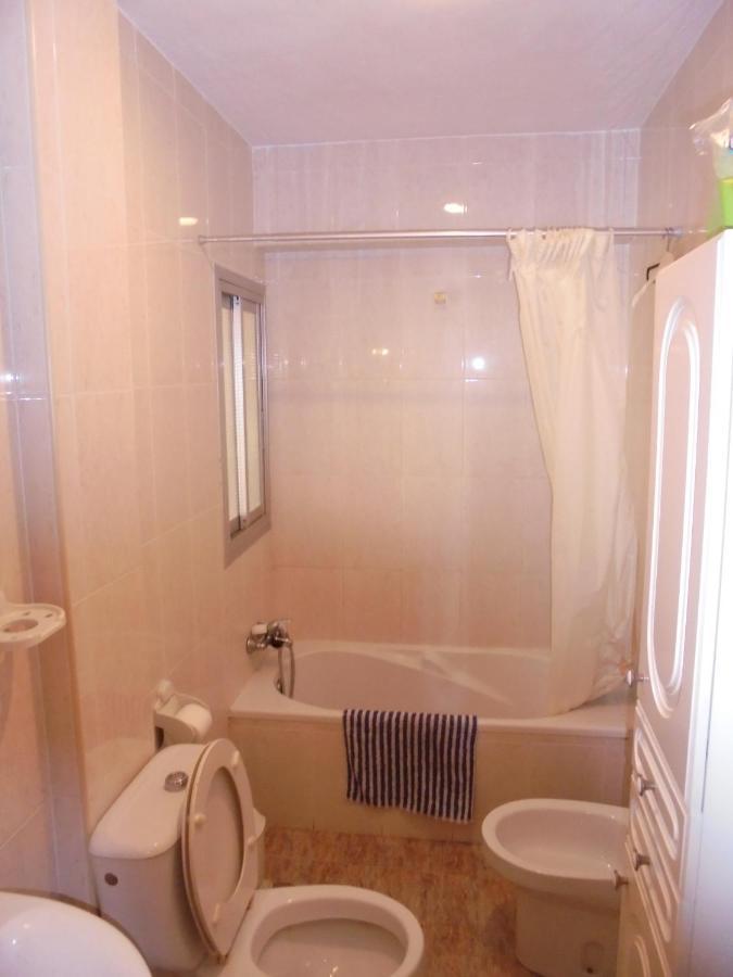Vivienda Turistica Argollones Apartment Алмерия Екстериор снимка